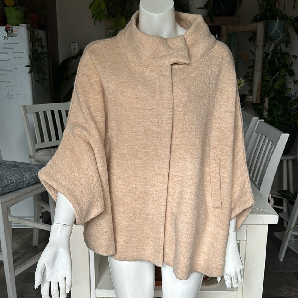 Moth anthropology oversized XS, 100% zip up poncho boho jacket, 👍🏻 for fall